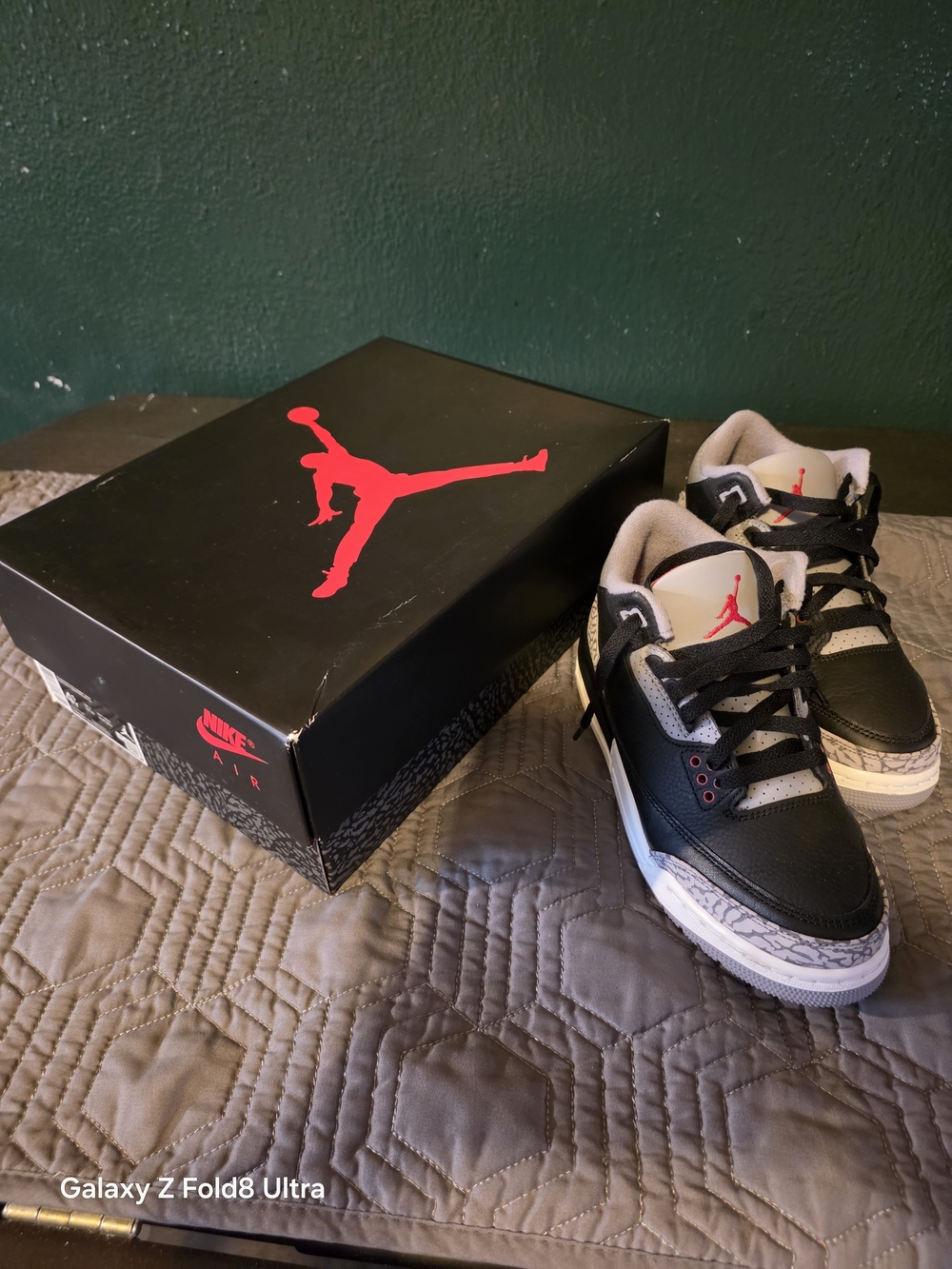 Nike Kids' Black/White/Red Low-Top Sneakers